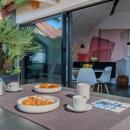 Skyline - Penthouse With Sea View & 2 Parking Spaces Alassio